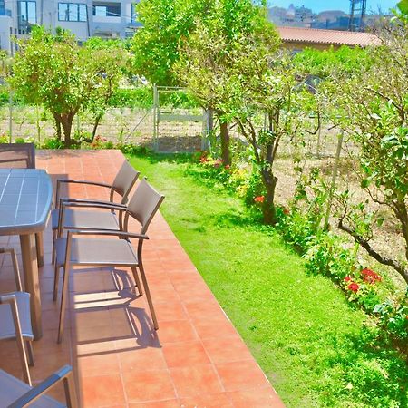 Giorgos Large Size Apartments -Family Friendly With Free Parking And Yard Views Heraklion Exterior foto